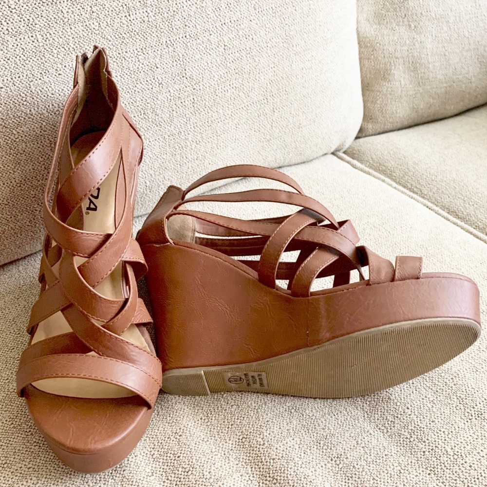 Brown Strappy Platform Wedges Heels